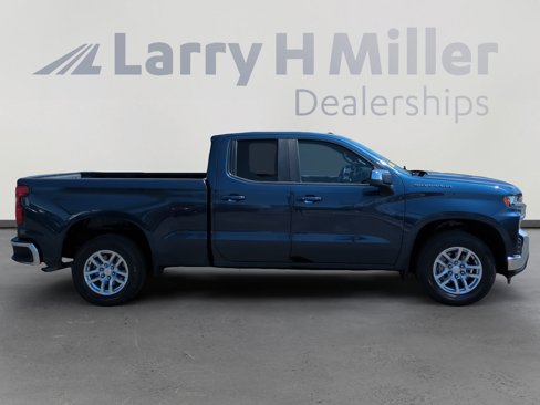 Used 2020 Chevrolet Silverado 1500 LT w/ All-Star Edition image 6