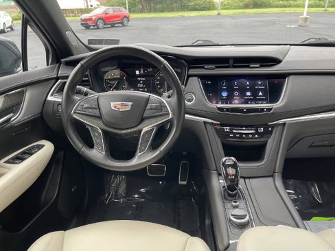 Used 2020 Cadillac XT5 Sportv image 24