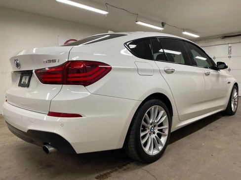 Used 2017 BMW 535i Gran Turismo xDrive image 7