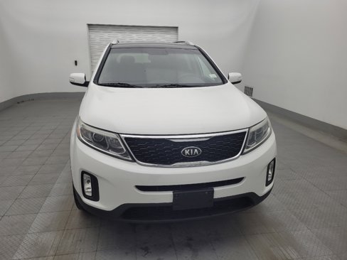 Used 2015 Kia Sorento LX image 14