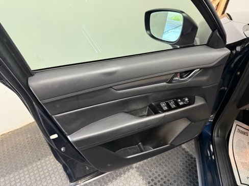 Used 2020 MAZDA CX-5 Touring image 14
