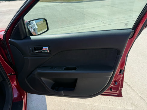Used 2008 Ford Fusion SEL image 25