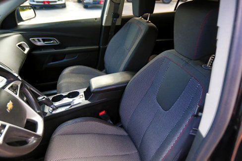 Used 2017 Chevrolet Equinox LT w/ Convenience Package image 8