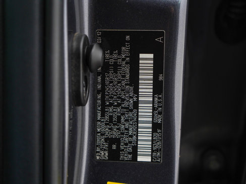 Used 2012 Toyota Highlander SE image 27