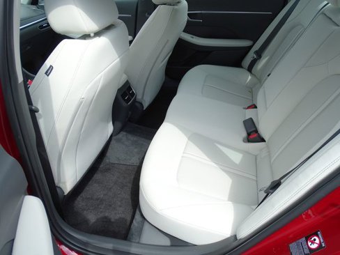 Used 2023 Hyundai Sonata SEL w/ Convenience Package image 17