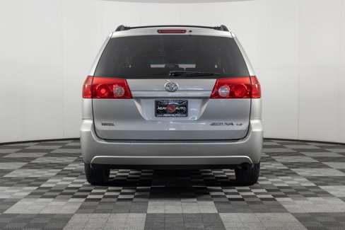 Used 2008 Toyota Sienna LE image 6
