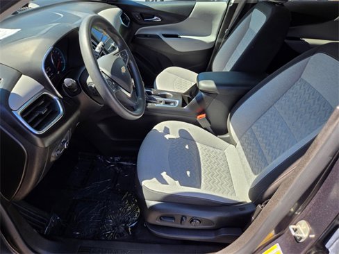 Used 2022 Chevrolet Equinox LT image 13