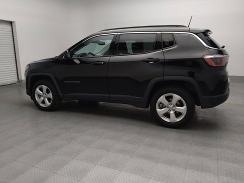 Used 2018 Jeep Compass Latitude w/ Popular Equipment Group image 3