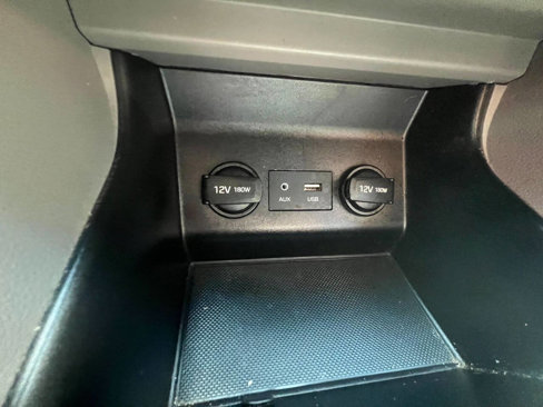 Used 2020 Hyundai Elantra SEL image 25