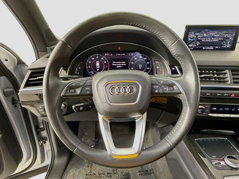 Used 2019 Audi Q7 3.0T Prestige image 11