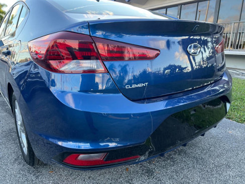 Used 2020 Hyundai Elantra SEL image 16