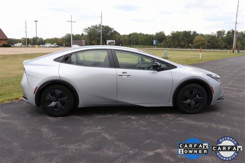 Used 2024 Toyota Prius Limited image 12