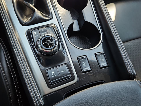 Used 2023 Nissan Maxima SV w/ Floor Mat Group image 11