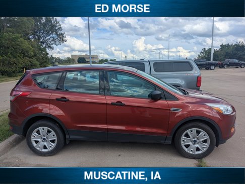 Used 2016 Ford Escape S image 3