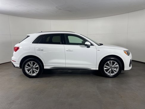 Used 2022 Audi Q3 2.0T Premium w/ Convenience Package image 8