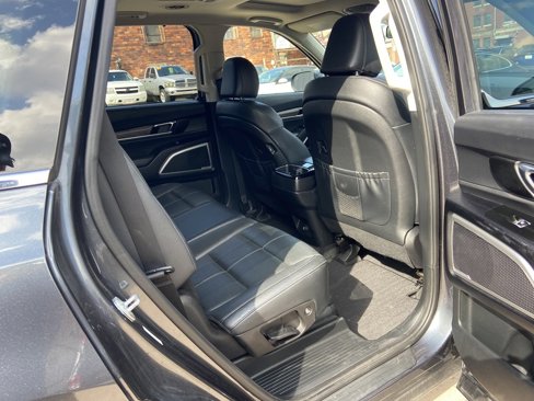 Used 2020 Kia Telluride EX image 10