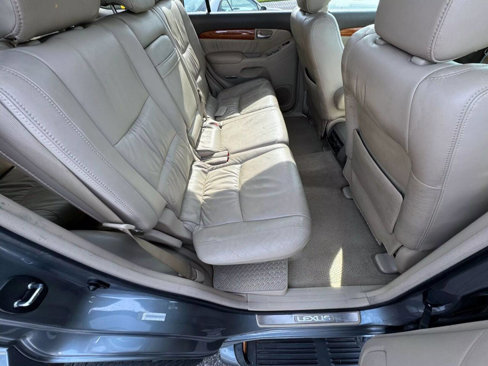 Used 2005 Lexus GX 470 image 18