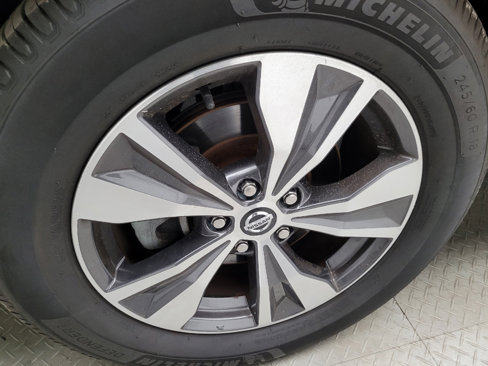 Used 2021 Nissan Murano SV image 31
