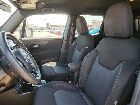 Used 2021 Jeep Renegade Latitude image 11