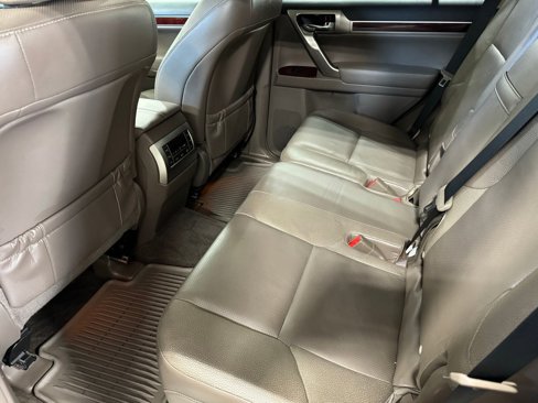 Used 2016 Lexus GX 460 image 24