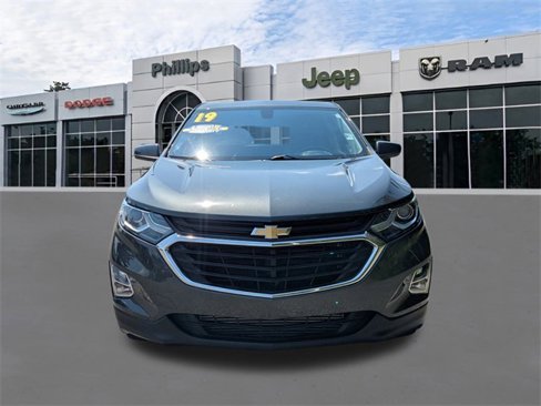 Used 2019 Chevrolet Equinox LT image 8