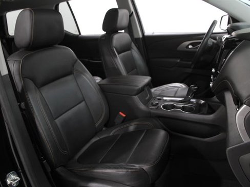 Used 2020 Chevrolet Traverse RS w/ LPO, Floor Liner Package image 18
