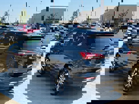 Used 2022 Chevrolet Equinox LT image 10