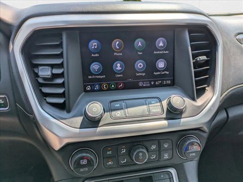 Used 2023 GMC Acadia SLT image 13