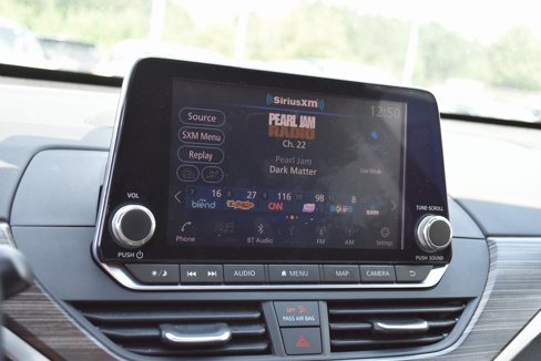 Used 2020 Nissan Altima 2.5 Platinum image 21