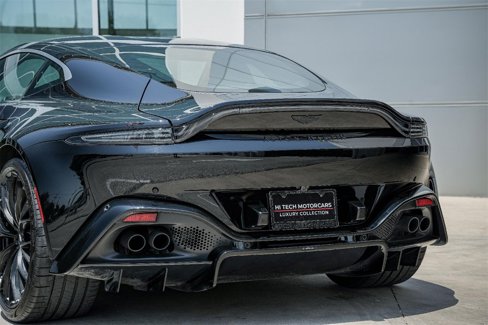 Used 2023 Aston Martin V8 Vantage Coupe image 19