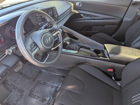 Used 2022 Hyundai Elantra SEL w/ Cargo Package image 19