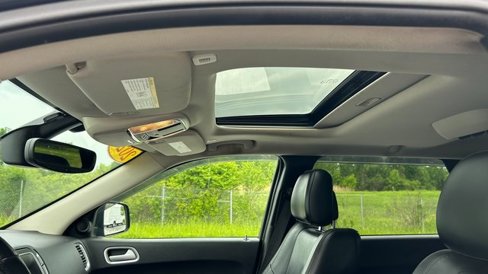Used 2020 Dodge Durango SXT image 24