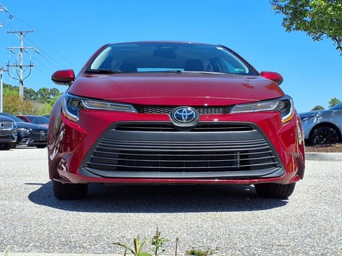 Used 2024 Toyota Corolla LE image 3
