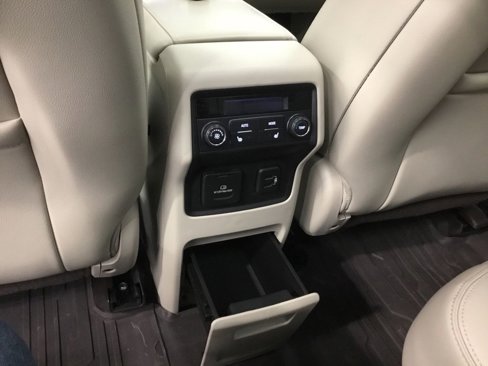 Used 2019 GMC Acadia Denali w/ Technology Package image 30