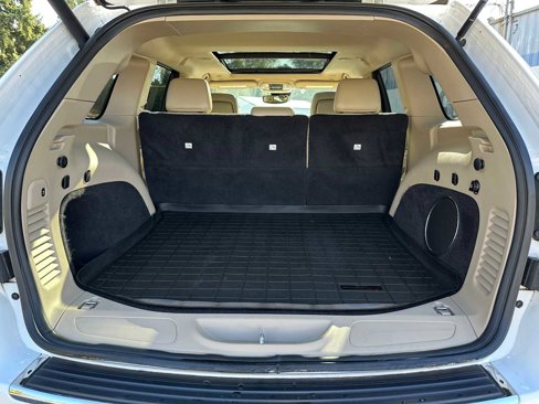 Used 2020 Jeep Grand Cherokee Limited w/ Luxury Group II image 14