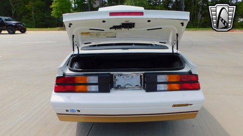 Used 1988 Chevrolet Camaro LT image 15