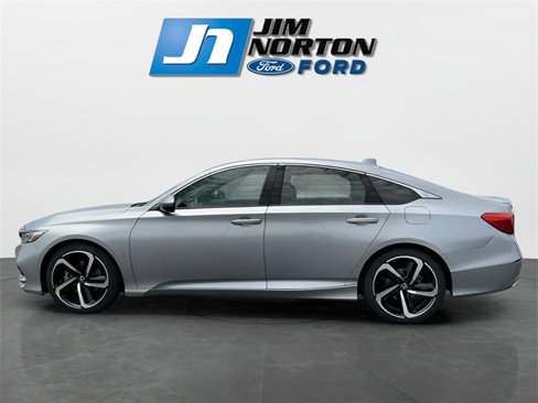 Used 2019 Honda Accord Sport image 5
