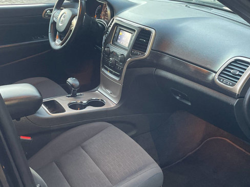 Used 2014 Jeep Grand Cherokee Laredo w/ Quick Order Package 23E image 3