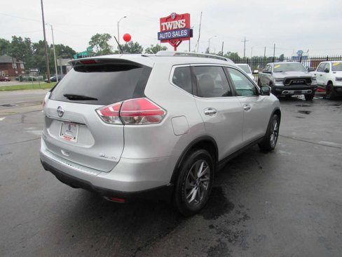 Used 2016 Nissan Rogue SL w/ SL Premium Package image 6