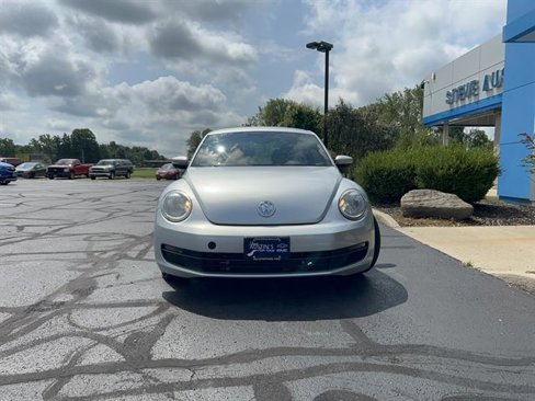 Used 2014 Volkswagen Beetle 2.5 image 2