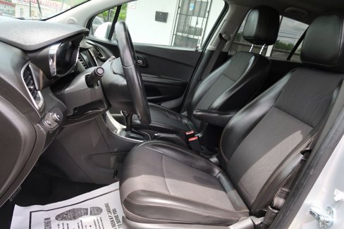 Used 2021 Chevrolet Trax LT image 5