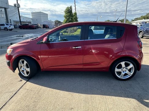 Used 2012 Chevrolet Sonic LTZ image 8