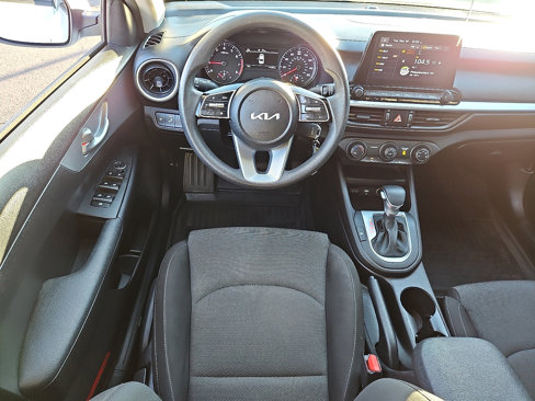 Used 2023 Kia Forte LXS w/ LXS Technology Package image 11
