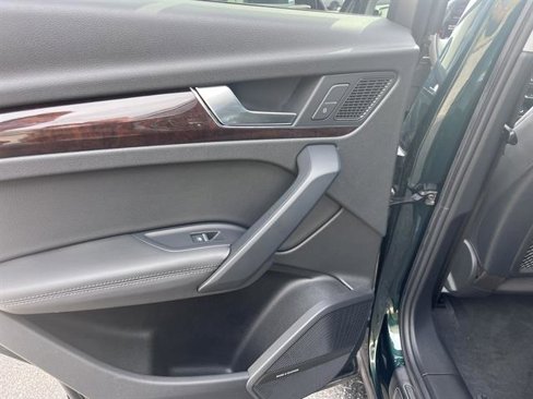 Used 2019 Audi Q5 2.0T Premium Plus w/ Premium Plus Package image 20