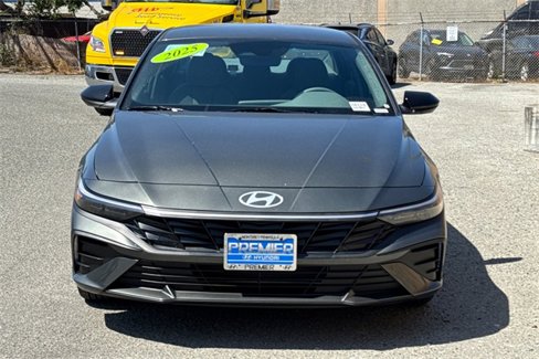 New 2025 Hyundai Elantra Sport image 2