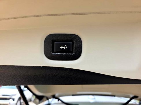 Used 2019 Nissan Rogue SL w/ Premium Package image 22