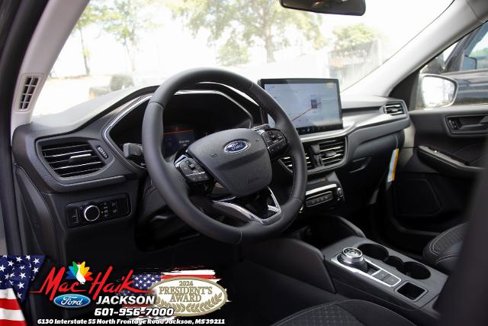 New 2025 Ford Escape Active w/ Tech Pack #1 image 5