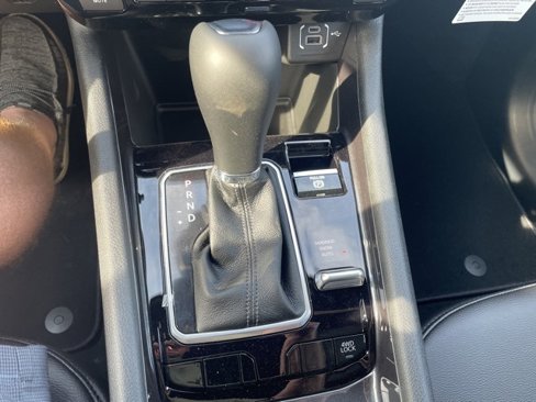 New 2025 Jeep Compass Latitude image 31