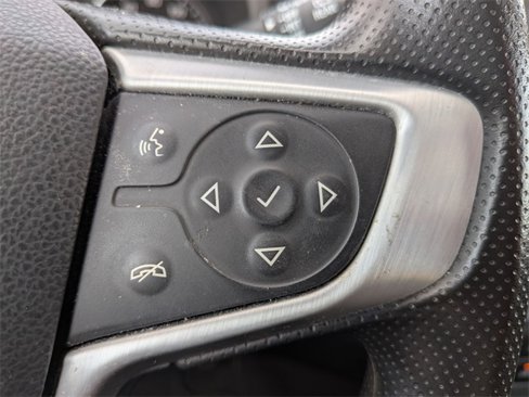 Used 2023 GMC Terrain SLE w/ Driver Convenience Package image 14