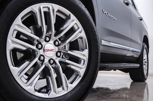 Used 2023 GMC Yukon SLT image 5